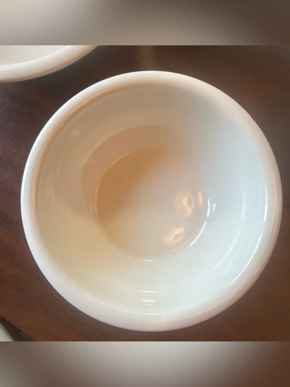 Pier 1 Imports White Farmhouse Nesting Mixing Bowls  (4)